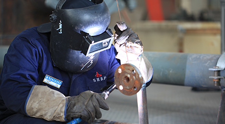 航天泵閥工(gong)作人員 航天泵(bèng)閥工作人員