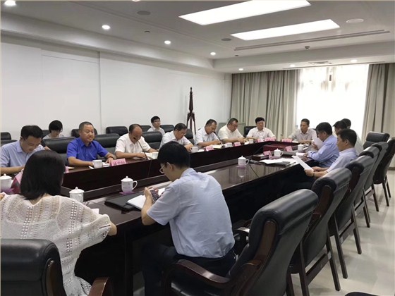 董(dong)事長林(lin)忠燦 董(dǒng)事長林(lín)忠燦