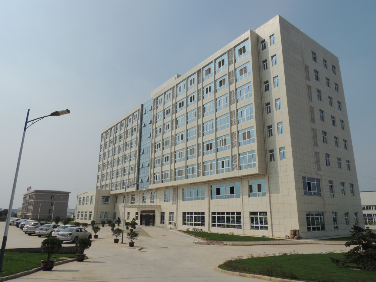 高溫(wēn)下的堅(jiān)守 奮鬥(dou)者的姿(zī)态——緻敬(jìng)所有奮(fen)戰在高(gao)溫一線(xian)的員工(gong)